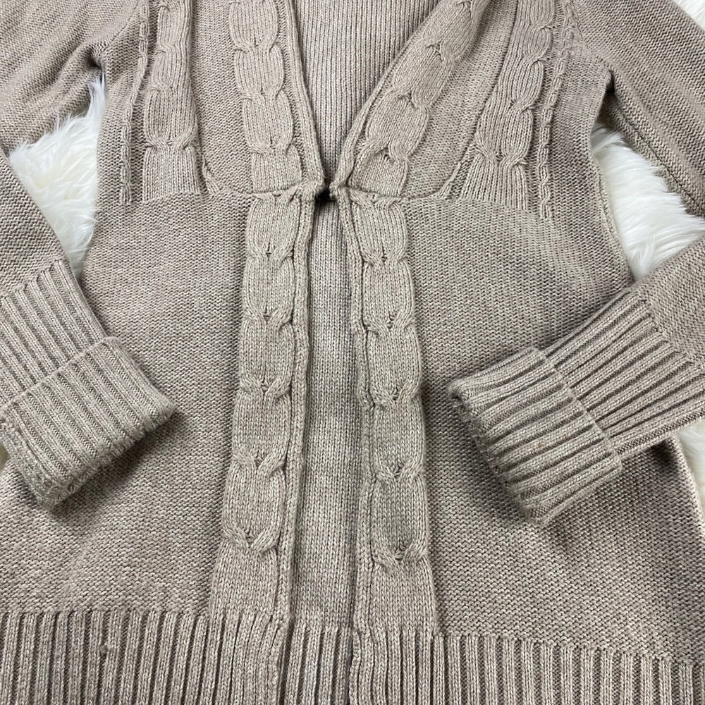 Stylish Sweater Jacket - Picture 2 of 5